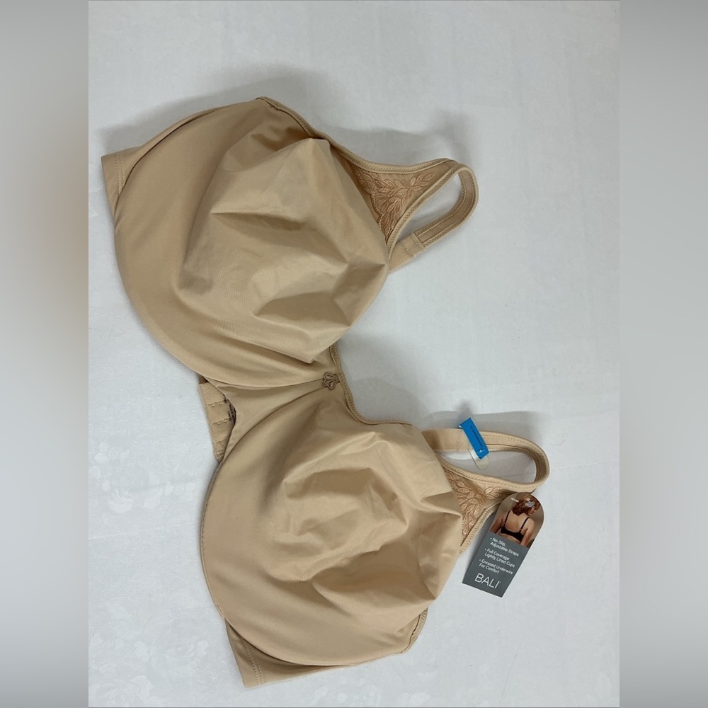 Bali Women's Tan Bra